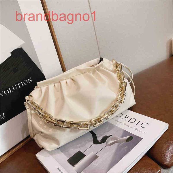 bottegas bags venetas designer pouch bag luxury women clutch handbags gle shoulder portable foreign style messenger dxqy
bottegas bags venetas designer pouch bag luxury women clutch handbags gle shoulder portable foreign style messenger dxqy