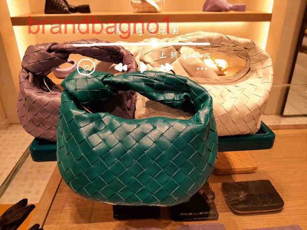 venetas bottegas buy women's bag jodie mini woven knotted hand underarm 36pq designers bag crossbody with the logo
venetas bottegas buy women's bag jodie mini woven knotted hand underarm 36pq designers bag crossbody with the logo