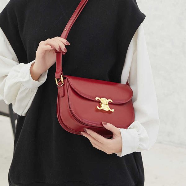 slz1 2022 new genuine leather bag women's arc de triomphe saddle simple versatile premium one shoulder crossbody
slz1 2022 new genuine leather bag women's arc de triomphe saddle simple versatile premium one shoulder crossbody