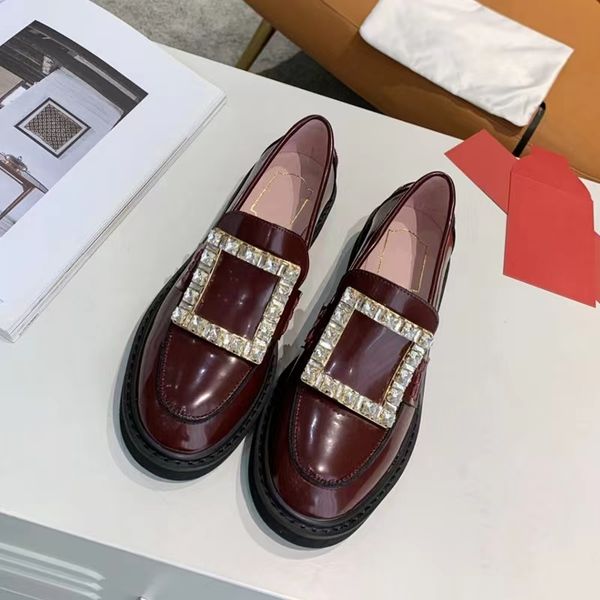 rv02 designer sports shoes for woman square button thick soles fashion casual shoes women's leather british style calfskin roller shoes
rv02 designer sports shoes for woman square button thick soles fashion casual shoes women's leather british style calfskin roller shoes
