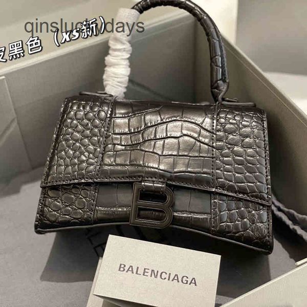designer balenciga bags for women bag balencaigass paris layer leather it's really beautiful crocodiless h glgw
designer balenciga bags for women bag balencaigass paris layer leather it's really beautiful crocodiless h glgw