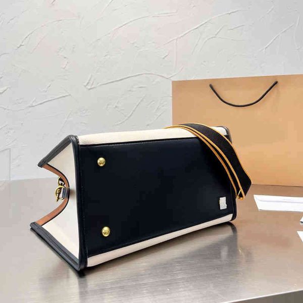designer luxury women the tote bag fashion versatile handbags shoulder crossbody bags purse telfars totes large capacity saddle wallets 7a g
designer luxury women the tote bag fashion versatile handbags shoulder crossbody bags purse telfars totes large capacity saddle wallets 7a g