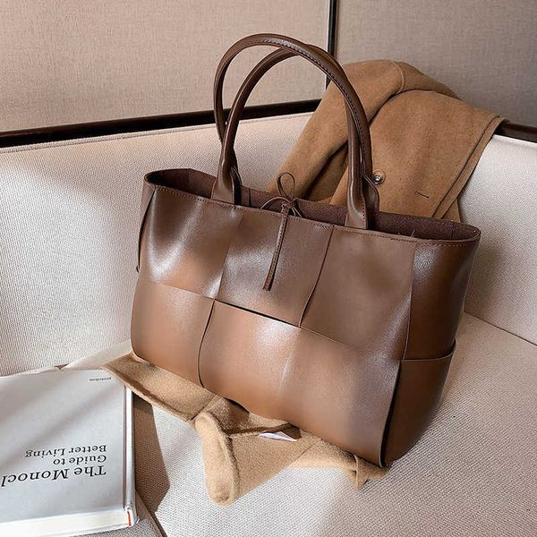 designer bag botte venetta bags vene arco tote big bag women's 2023 new korean texture single shoulder large capacity woven portable ao
designer bag botte venetta bags vene arco tote big bag women's 2023 new korean texture single shoulder large capacity woven portable ao