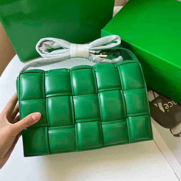 designer luxury women bags bottegas handbags trendy cowhide woven pillow bag leisure messenger small square female shoulder venetas cloud ob
designer luxury women bags bottegas handbags trendy cowhide woven pillow bag leisure messenger small square female shoulder venetas cloud ob