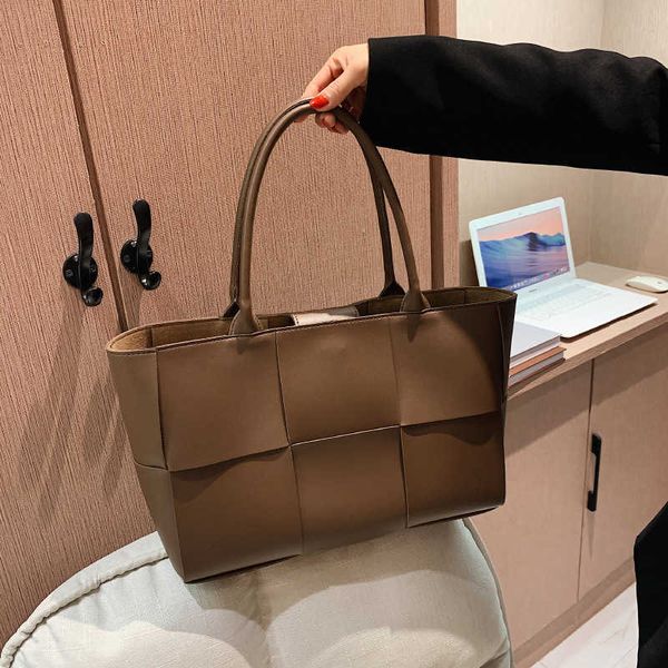 venetas bag bottegas arco tote woven fashion handbag large capacity 2022 new autumn women's simple hand tuy6
venetas bag bottegas arco tote woven fashion handbag large capacity 2022 new autumn women's simple hand tuy6
