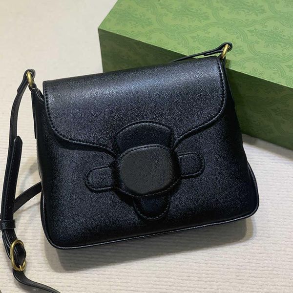 fashion handbags handbag small postman bag women flap crobody leather flip over wallet adjustable shoulder strap letter g multiple colors oj
fashion handbags handbag small postman bag women flap crobody leather flip over wallet adjustable shoulder strap letter g multiple colors oj