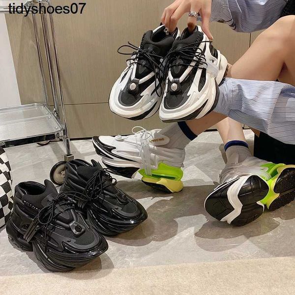 balmas space yacht bullet shoes autumn 2022 new spaceship university daddy shoes outdoor leisure sports shock absorbing
balmas space yacht bullet shoes autumn 2022 new spaceship university daddy shoes outdoor leisure sports shock absorbing