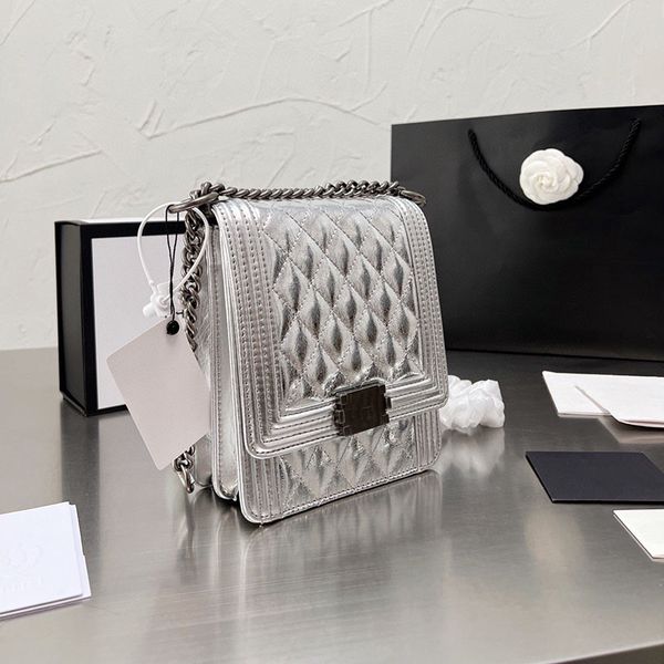 fashion women vertical classic flap shoulder bag diamond lattice leather quilted mini cute crossbody handbag fashion multi pochette birkin c
fashion women vertical classic flap shoulder bag diamond lattice leather quilted mini cute crossbody handbag fashion multi pochette birkin c