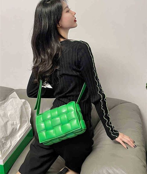 bottegas venetta bag designer bag bottegas handbag luxury women fashion shoulder crossbody bags versatile purses totes saddle venetta wallet
bottegas venetta bag designer bag bottegas handbag luxury women fashion shoulder crossbody bags versatile purses totes saddle venetta wallet