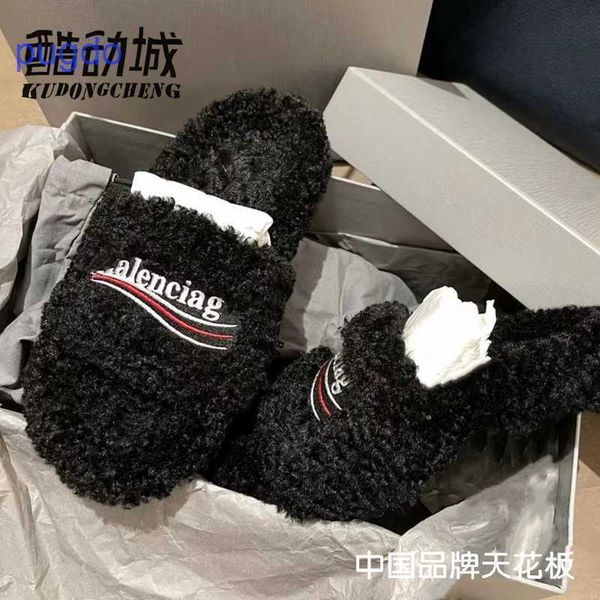 2023 designer ba lenciaga winter slippers price paris wool for women wearing outside family b new home lamb emb, Black
2023 designer ba lenciaga winter slippers price paris wool for women wearing outside family b new home lamb emb, Black
