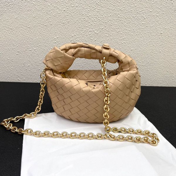 fashion tote bag designer bag handbags shoulder bags ladies crossbody leather metal chain crescent moon woven itbag soft 2022 new
fashion tote bag designer bag handbags shoulder bags ladies crossbody leather metal chain crescent moon woven itbag soft 2022 new