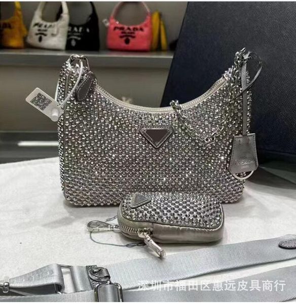 new women designers 2pcs/set armpit diamonds bag crossbody luxurys leather shoulder bags diamond totes handbags underarm purses
new women designers 2pcs/set armpit diamonds bag crossbody luxurys leather shoulder bags diamond totes handbags underarm purses