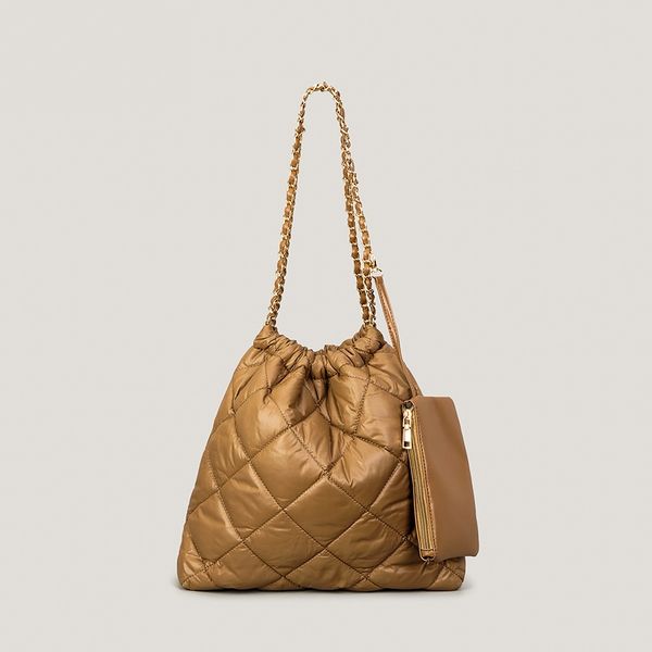 casual quilted padded large capacity tote bag designer lingge chains women shoulder bags soft down cotton puffy bag 2 bags set 2022, Black;red
casual quilted padded large capacity tote bag designer lingge chains women shoulder bags soft down cotton puffy bag 2 bags set 2022, Black;red