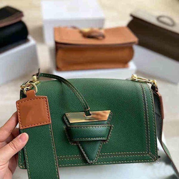 r triangle lock shoulder bags women handbag leather designer brand crobody female purses card holder on the outside 2022 kkn
r triangle lock shoulder bags women handbag leather designer brand crobody female purses card holder on the outside 2022 kkn