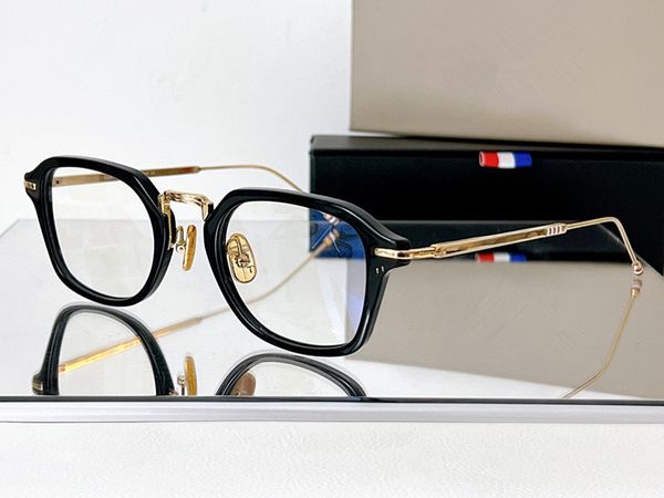optical eyeglasses for men women retro 423 style anti-blue light lens plate full frame with box, White;black
optical eyeglasses for men women retro 423 style anti-blue light lens plate full frame with box, White;black