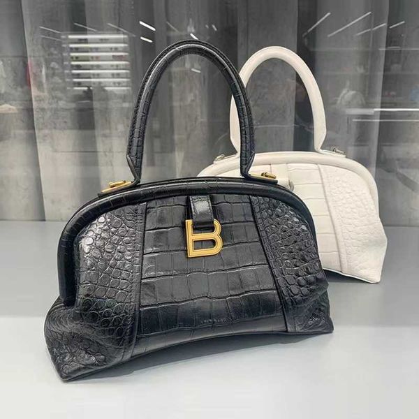 bags designer fashion balenicagas new b family crocodile pattern hourglass leather clip single shoulder diagonal portable women's
bags designer fashion balenicagas new b family crocodile pattern hourglass leather clip single shoulder diagonal portable women's