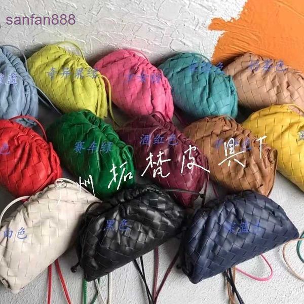 bottegas venetta bag bottegas bag jodie guangzhou b family v mini woven cloud bag 2022 new one shoulder messenger leather handbag avcm rainb
bottegas venetta bag bottegas bag jodie guangzhou b family v mini woven cloud bag 2022 new one shoulder messenger leather handbag avcm rainb