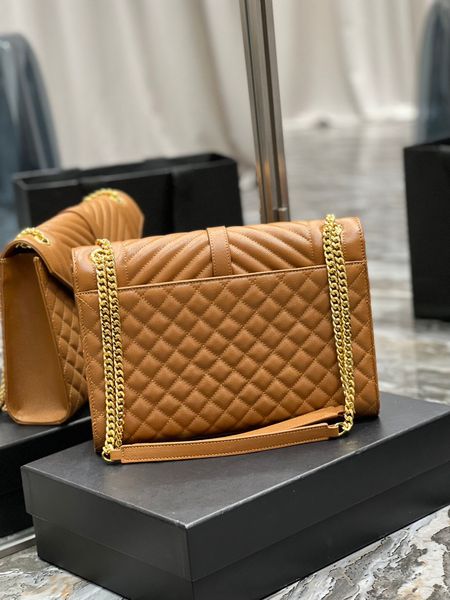 quilted flap bag genuine leather10a quality brand design womans letter shoulder chain bag v shaped handbag kate messenger bags
quilted flap bag genuine leather10a quality brand design womans letter shoulder chain bag v shaped handbag kate messenger bags