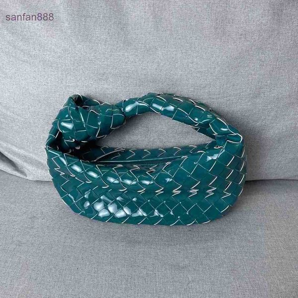 bottegas bag venetas jodie 2022 new patent leather woven horn bag cloud knotting hand
bottegas bag venetas jodie 2022 new patent leather woven horn bag cloud knotting hand