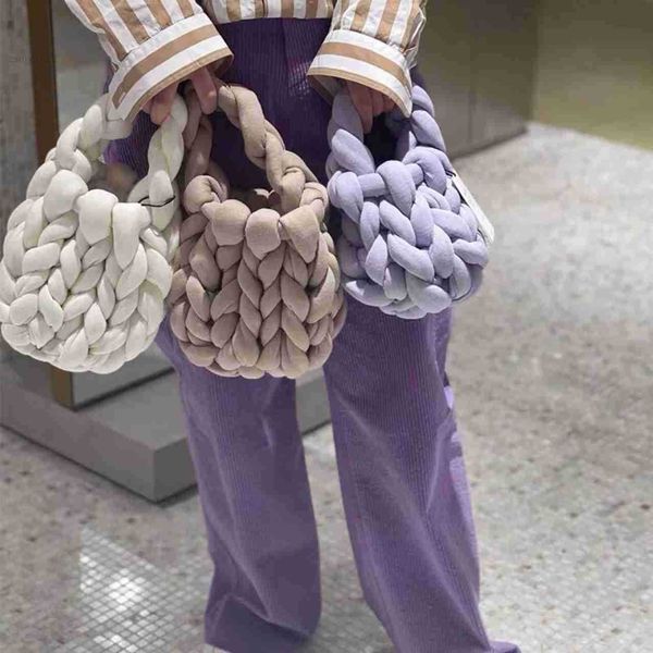 casual thick rope woven women handbags designer crochet small tote bag luxury knitted hand bags trend small female purses 2022
casual thick rope woven women handbags designer crochet small tote bag luxury knitted hand bags trend small female purses 2022