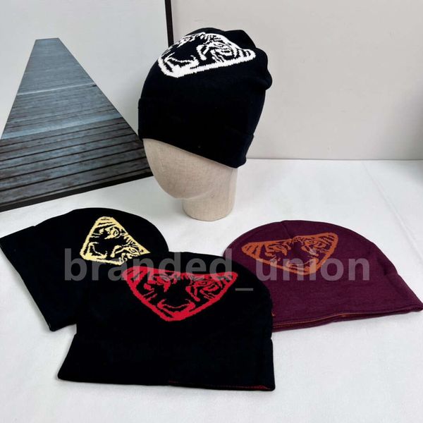 classic designer hats knitted cotton cap men women for winter breathable knit simple warm solid casual lady beanies fashion girls, Blue;gray
classic designer hats knitted cotton cap men women for winter breathable knit simple warm solid casual lady beanies fashion girls, Blue;gray