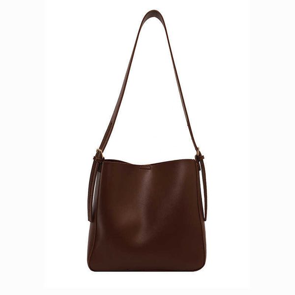 large capacity women's bags 2021 new versatile autumn winter texture messenger bag high sense fashion one shoulder bucket bag
large capacity women's bags 2021 new versatile autumn winter texture messenger bag high sense fashion one shoulder bucket bag
