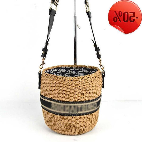 designer bag sal of cylinder woven crossbar large capacity straw factory direct sale
designer bag sal of cylinder woven crossbar large capacity straw factory direct sale