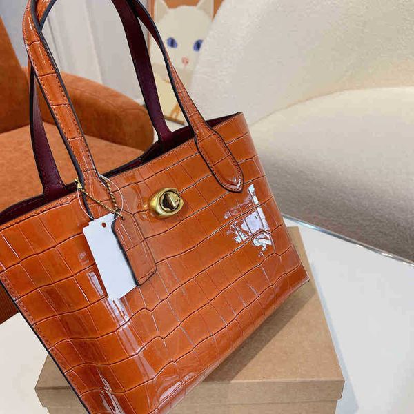 designer luxury women bag coch handbag fashion inclined shoulder bags cc versatile purses cochs totes large capacity saddle coal wallet 5a q
designer luxury women bag coch handbag fashion inclined shoulder bags cc versatile purses cochs totes large capacity saddle coal wallet 5a q
