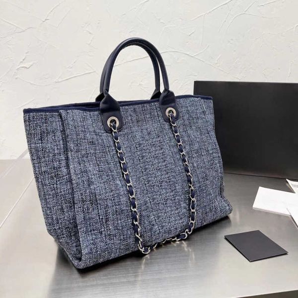 luxurys designers bags women handbags embroidery shoulder wallet large capacity fashion totes travel shopping bag lady canvas wallets meet d
luxurys designers bags women handbags embroidery shoulder wallet large capacity fashion totes travel shopping bag lady canvas wallets meet d