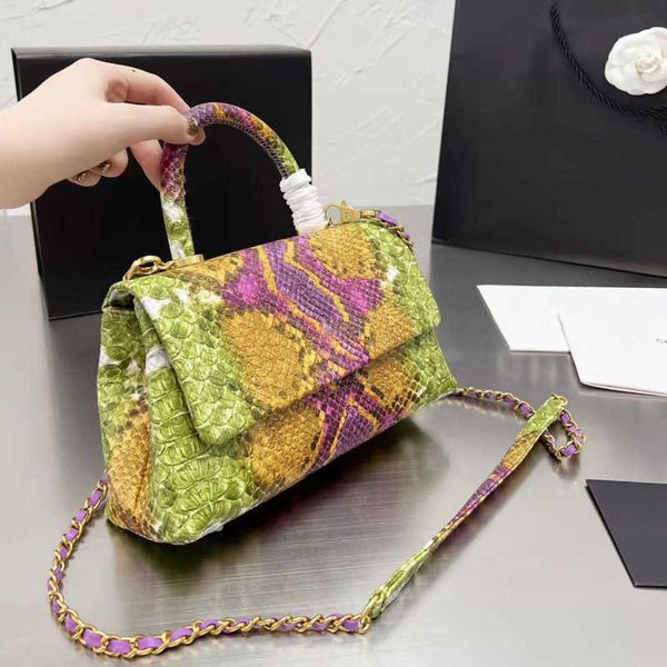 luxury designers bags handbags selects cowhide women's shoulder bag exquisite color pattern classic style wallet lipstick bank tote
luxury designers bags handbags selects cowhide women's shoulder bag exquisite color pattern classic style wallet lipstick bank tote