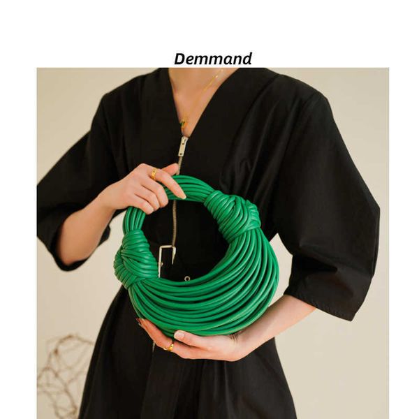 totes bags bottegas bag mini jodie girl 2022 new tubular woven noodle handmade bread pulling handbag ins texture women's 65ou
totes bags bottegas bag mini jodie girl 2022 new tubular woven noodle handmade bread pulling handbag ins texture women's 65ou