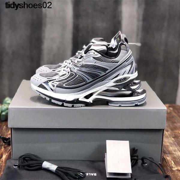 paris spring shoes 2022 new thick soles high breathability and shock absorption daddy shoes men's casual sports shoes women's fash
paris spring shoes 2022 new thick soles high breathability and shock absorption daddy shoes men's casual sports shoes women's fash
