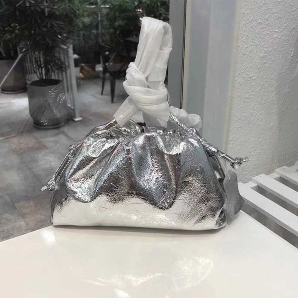bottegas bag mini jodie venetas woven style leather woven women's bag 2022 new star same one shoulder messenger hand cloud dgyi
bottegas bag mini jodie venetas woven style leather woven women's bag 2022 new star same one shoulder messenger hand cloud dgyi