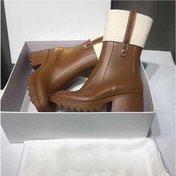2022 women betty boots tall rain boot welly shoes high heels pvc rubber beeled platform knee-high black waterproof outdoor rainshoes
2022 women betty boots tall rain boot welly shoes high heels pvc rubber beeled platform knee-high black waterproof outdoor rainshoes
