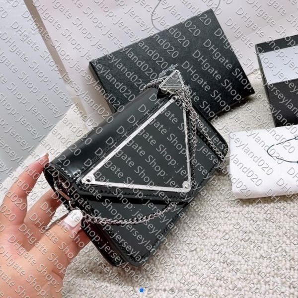 designer fashion women cross body chain mini bag shoulder handbag clutch evening pochette
designer fashion women cross body chain mini bag shoulder handbag clutch evening pochette