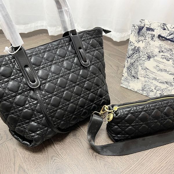 new woman shopping bag luxury crossbody tote bag designer handbag lady shoulder bags leather purse wallet high capacity classic chain messen
new woman shopping bag luxury crossbody tote bag designer handbag lady shoulder bags leather purse wallet high capacity classic chain messen