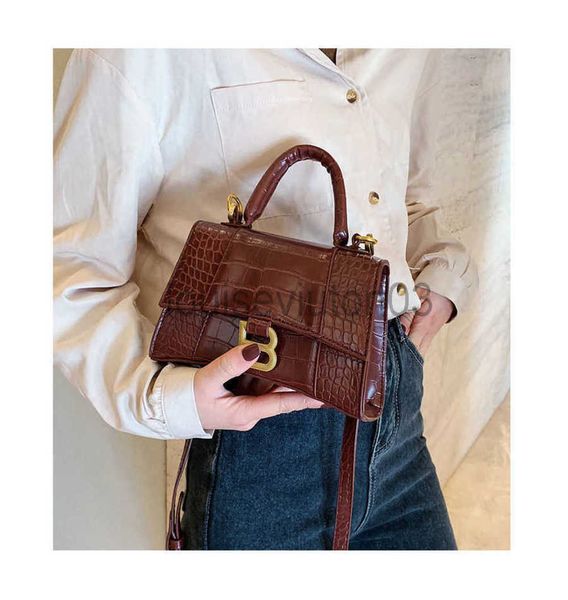 designer balanciagas bag tote shoulder handbag fashion luxurious crocodile leather vintage portable one shoulder messenger square balenciga
designer balanciagas bag tote shoulder handbag fashion luxurious crocodile leather vintage portable one shoulder messenger square balenciga