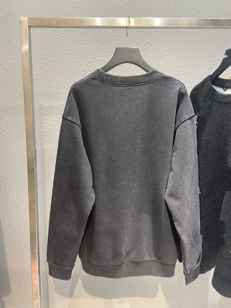 xtyn autumn and winter high version b family snowflake lock thread round neck washing heavy work pullover loose loop couple sweater, Black
xtyn autumn and winter high version b family snowflake lock thread round neck washing heavy work pullover loose loop couple sweater, Black