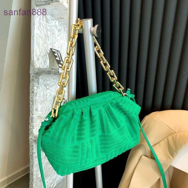 bottegas bag venetas jodie 2023 new fashion shoulder female ins net red same embossed towel cloud bag acrylic chain handbag 5eny 22wv
bottegas bag venetas jodie 2023 new fashion shoulder female ins net red same embossed towel cloud bag acrylic chain handbag 5eny 22wv