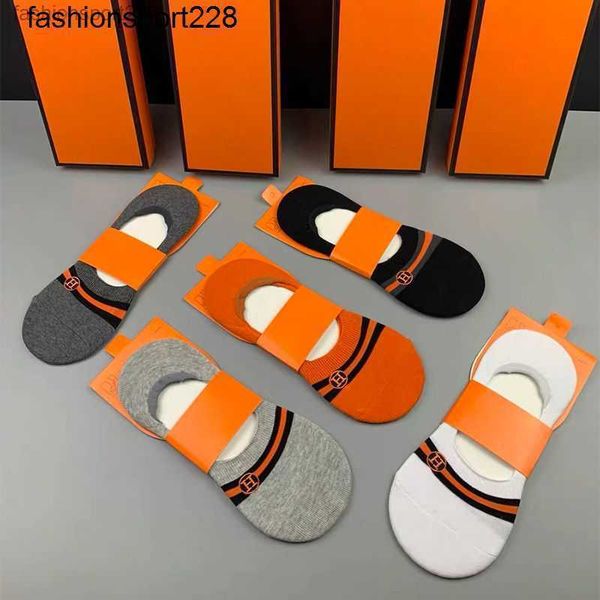 shoe parts accessories designer h socks high grade boxed pure cotton men boat socks word embroidery sweat absorption deodorant business invi, White;pink
shoe parts accessories designer h socks high grade boxed pure cotton men boat socks word embroidery sweat absorption deodorant business invi, White;pink