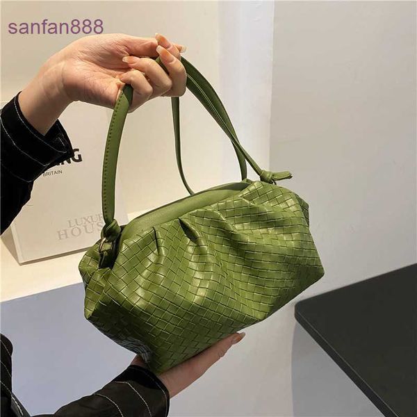 designer bag botte venetta bags vene jodie woven women's cloud 2023 new korean fashion western style crossbody texture one shoulder dum
designer bag botte venetta bags vene jodie woven women's cloud 2023 new korean fashion western style crossbody texture one shoulder dum