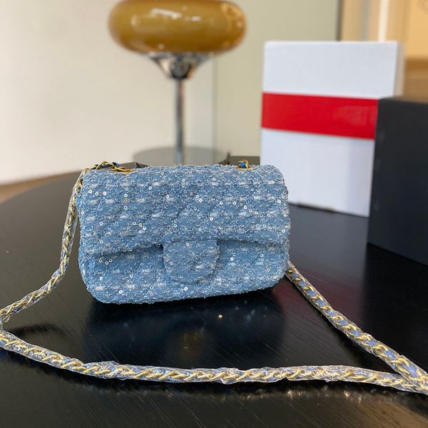luxury tweed lattice women classic flip crossbody bag matelasse chain mini designer wallet fashion shopping cosmetic bag portable key pouch
luxury tweed lattice women classic flip crossbody bag matelasse chain mini designer wallet fashion shopping cosmetic bag portable key pouch