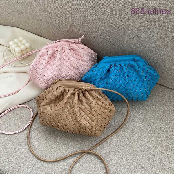 bottegas bag venetas jodie summer women's small bag 2023 new fashion simple woven cloud ins net red messenger fgbh 5sy2
bottegas bag venetas jodie summer women's small bag 2023 new fashion simple woven cloud ins net red messenger fgbh 5sy2