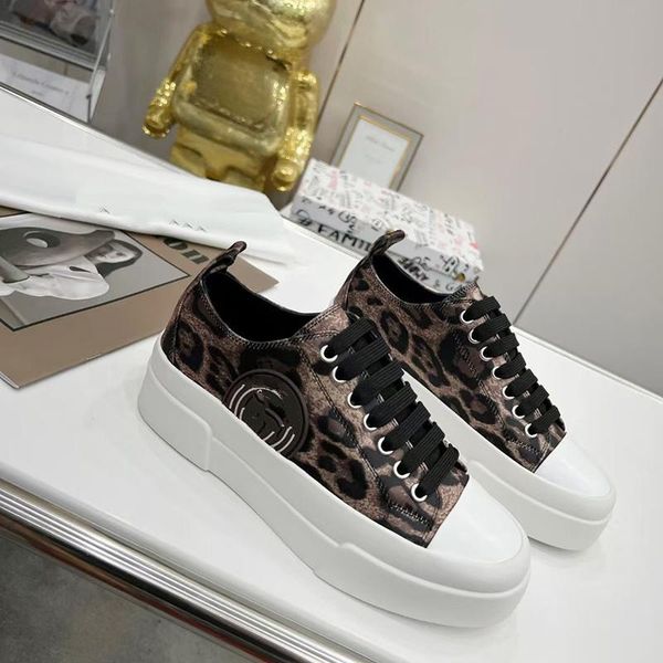 womens boots casual shoes leather sneakers shoe italy mens snake chaussures bee embroidery stripes walking sports 35-45 jok, Black
womens boots casual shoes leather sneakers shoe italy mens snake chaussures bee embroidery stripes walking sports 35-45 jok, Black