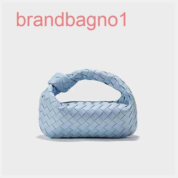 handbags venetas designer bottegas home same hand woven women's armpit bag portable sof designers bag crossbody with the logo
handbags venetas designer bottegas home same hand woven women's armpit bag portable sof designers bag crossbody with the logo