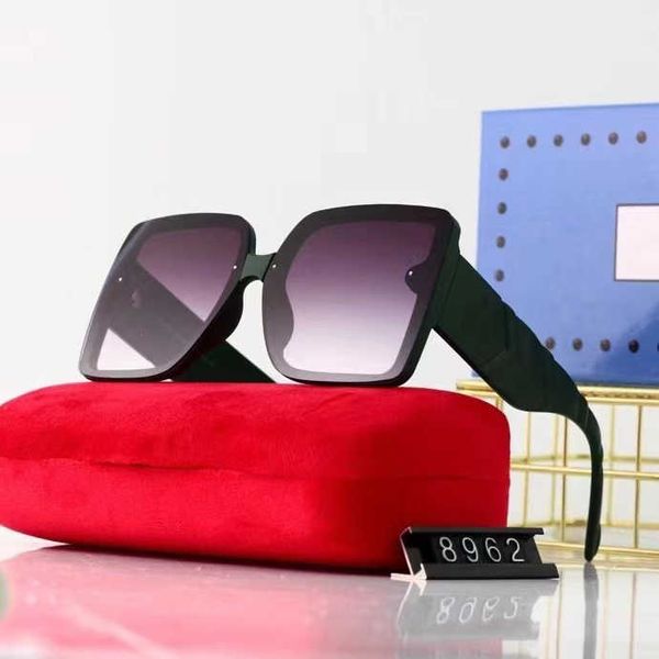 2022 fashion luxury designer sunglasses for women men vintage optional polarized uv400 protection lenses letter with box sun glasses, White;black
2022 fashion luxury designer sunglasses for women men vintage optional polarized uv400 protection lenses letter with box sun glasses, White;black
