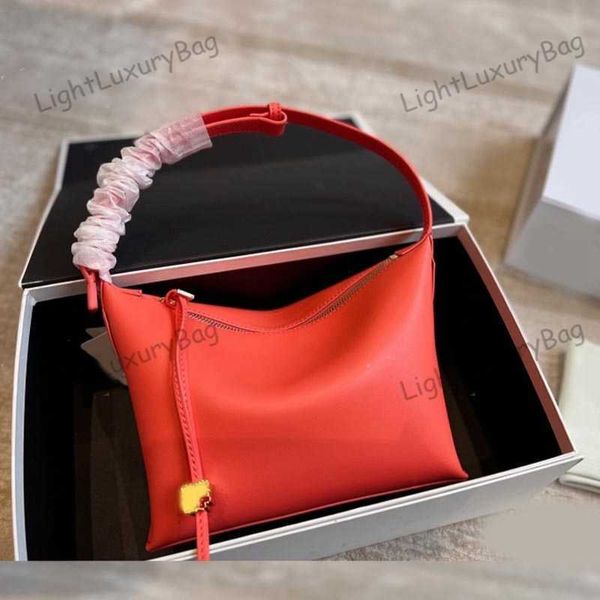 5a simple shoulder bag designer soft leather wallet fashion high capacity handbag wild for women classic famous brand shopping purses 220208
5a simple shoulder bag designer soft leather wallet fashion high capacity handbag wild for women classic famous brand shopping purses 220208
