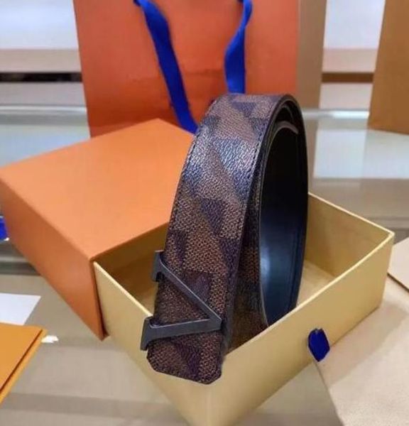 2021 designer belt men's and women's leather jeans pin buckle casual belt wholesale, Black;brown
2021 designer belt men's and women's leather jeans pin buckle casual belt wholesale, Black;brown