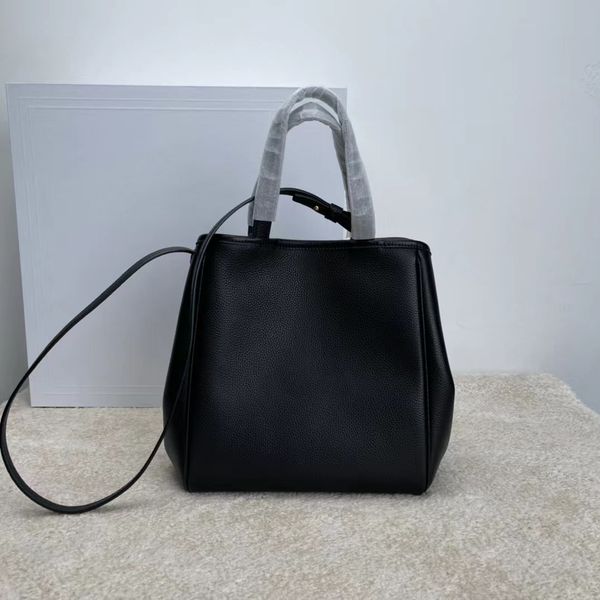 designers bags handbags luxury leather 5a quality womens shoulder bag purses lady underarm messenger vintage
designers bags handbags luxury leather 5a quality womens shoulder bag purses lady underarm messenger vintage