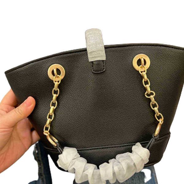 designer luxury women the tote bag fashion versatile handbags shoulder crossbody bags purse telfars totes large capacity saddle wallets 7a n
designer luxury women the tote bag fashion versatile handbags shoulder crossbody bags purse telfars totes large capacity saddle wallets 7a n